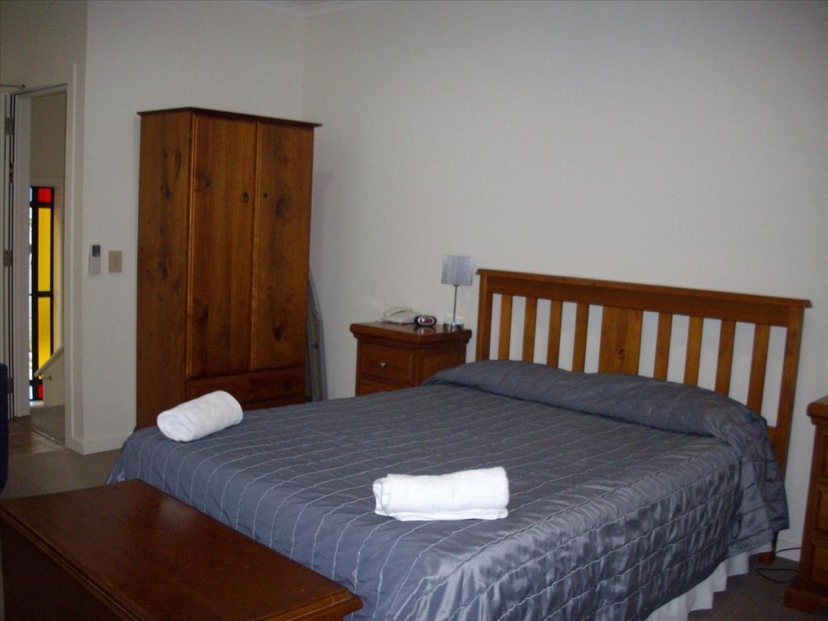 Sahara Motels Dunedin Exterior foto
