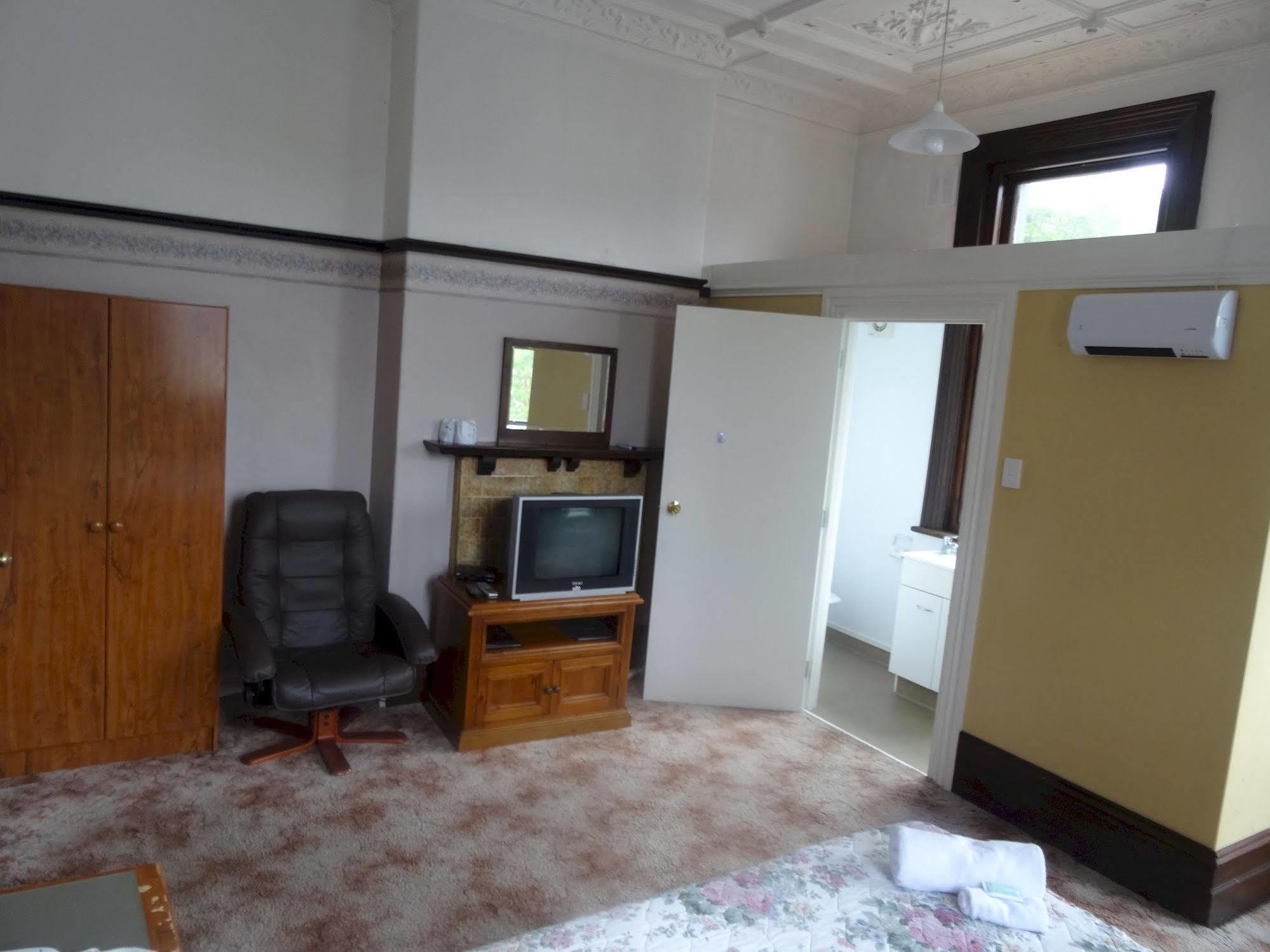 Sahara Motels Dunedin Exterior foto