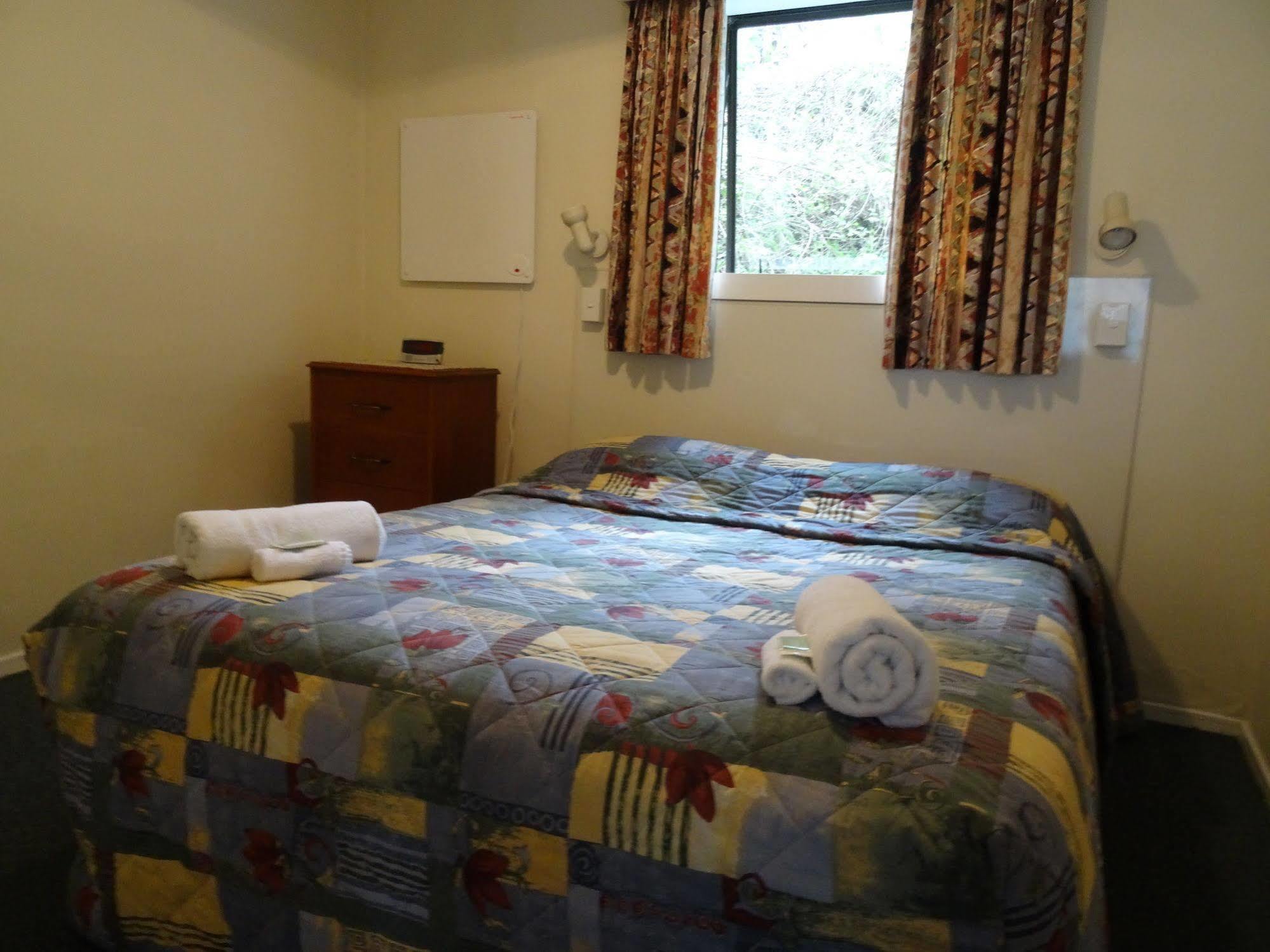 Sahara Motels Dunedin Exterior foto