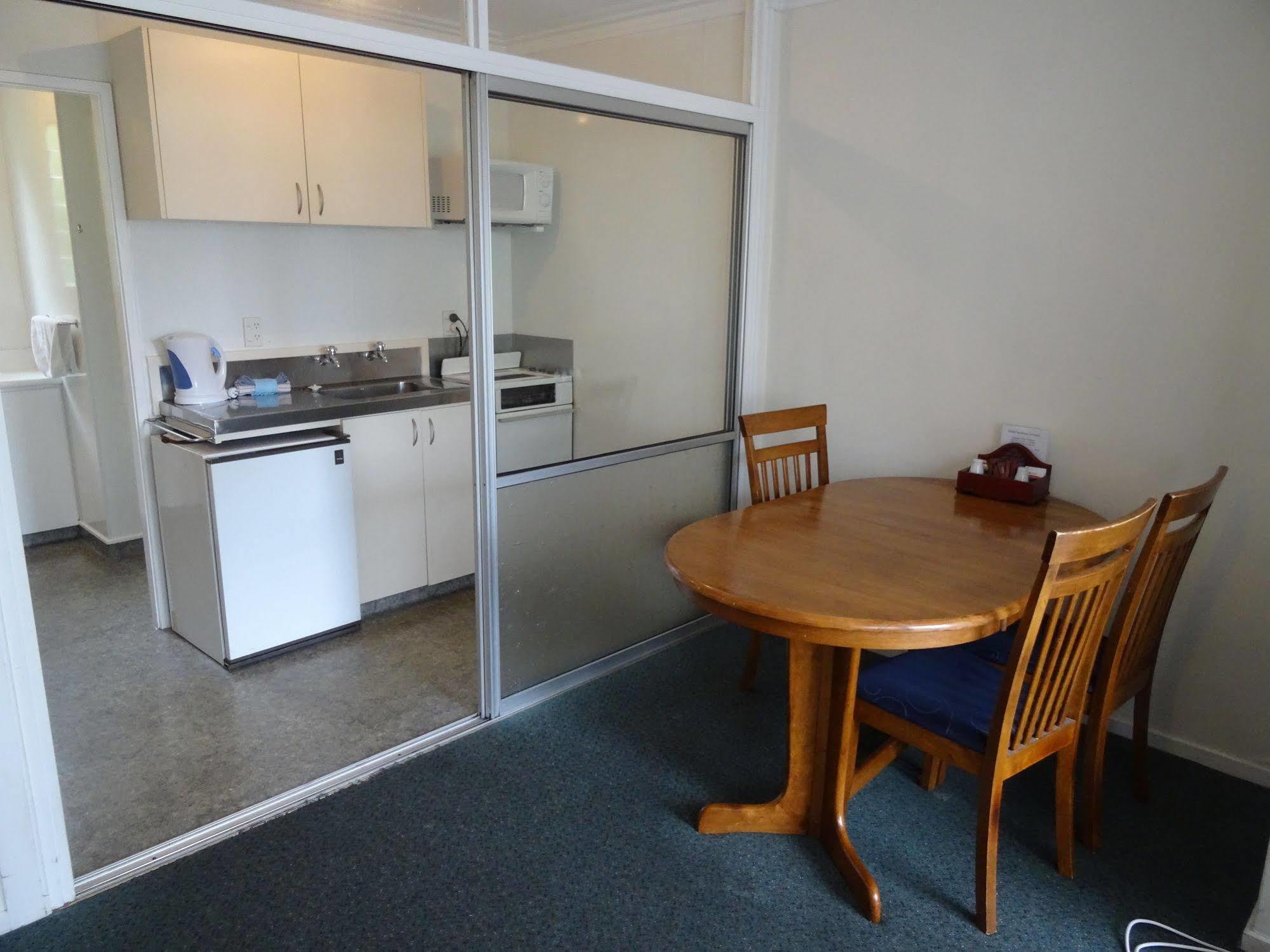 Sahara Motels Dunedin Exterior foto